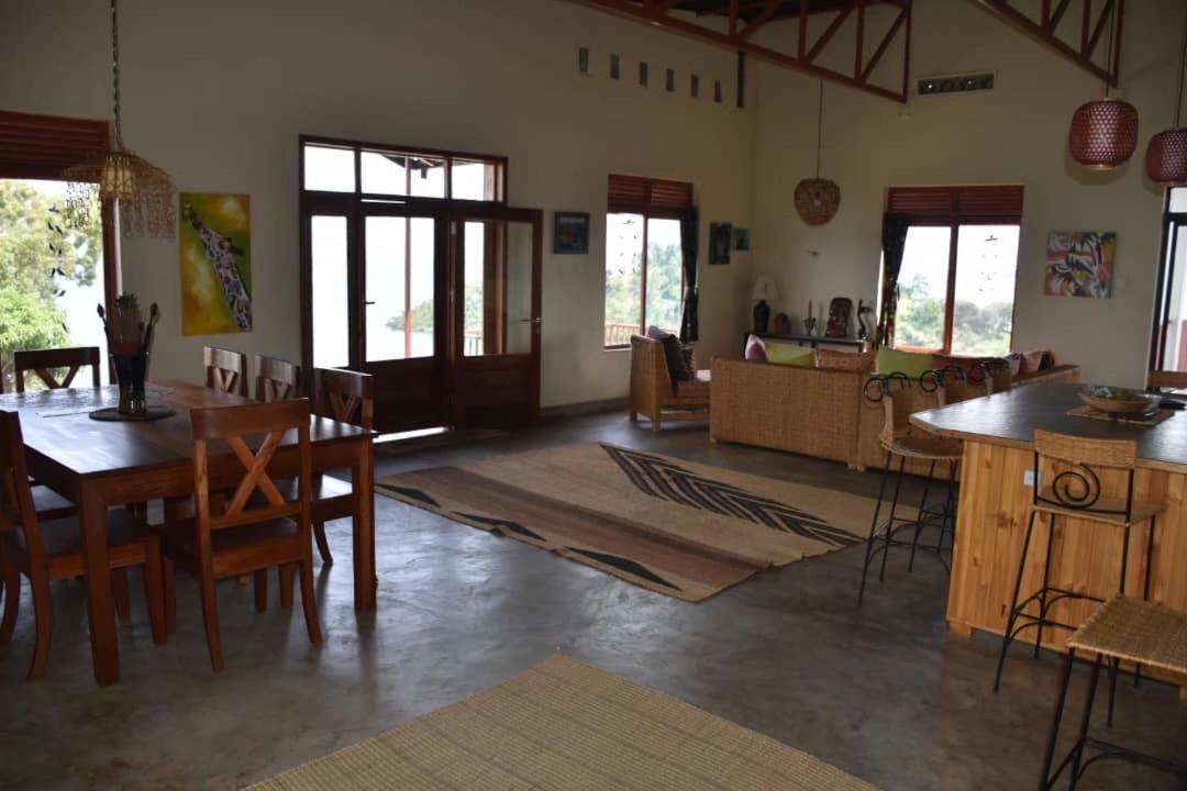 Amazi Land Home And Farm Stay Kibuye Eksteriør bilde